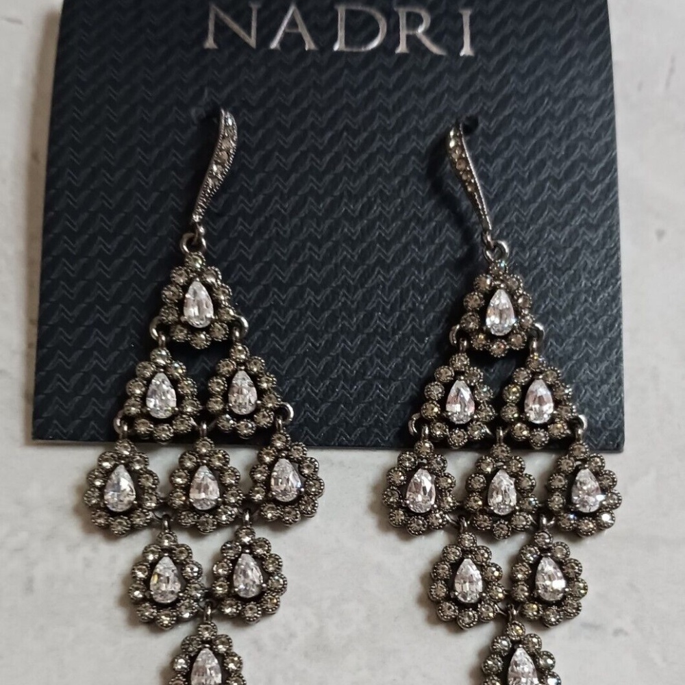 Nadri chandelier earrings‎ NWT